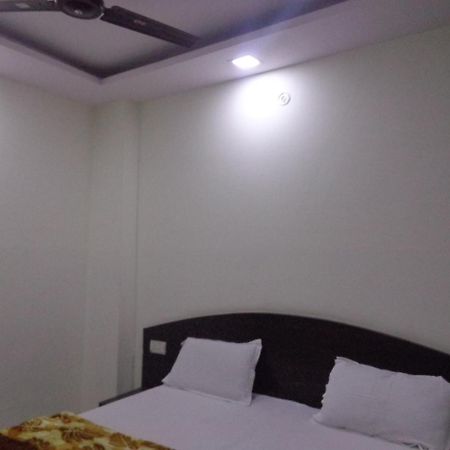 Hotel Silver Residency Neu-Delhi Exterior foto